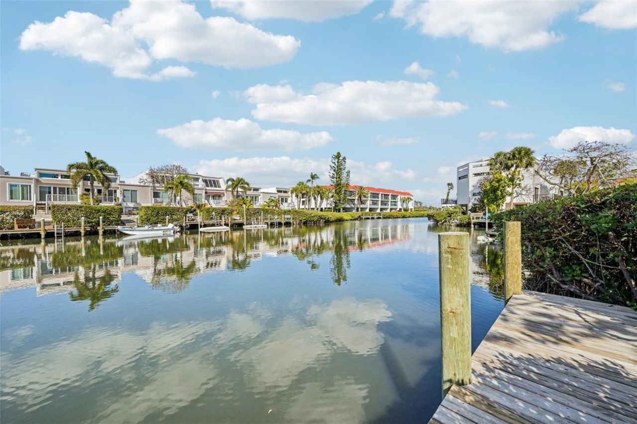 3701 East Bay Drive, Unit 5, Holmes Beach, FL 34217 Photo