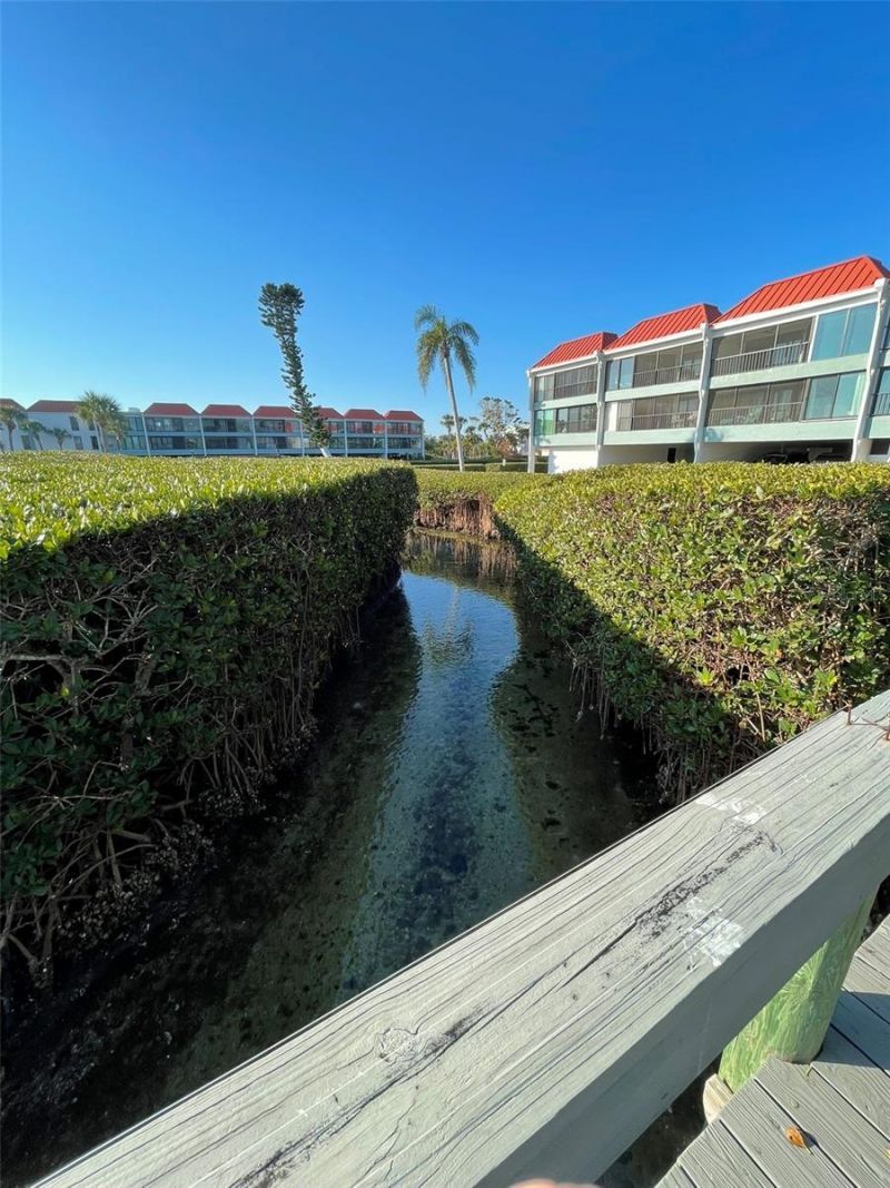 3701 East Bay Drive, Unit 5, Holmes Beach, FL 34217 Photo