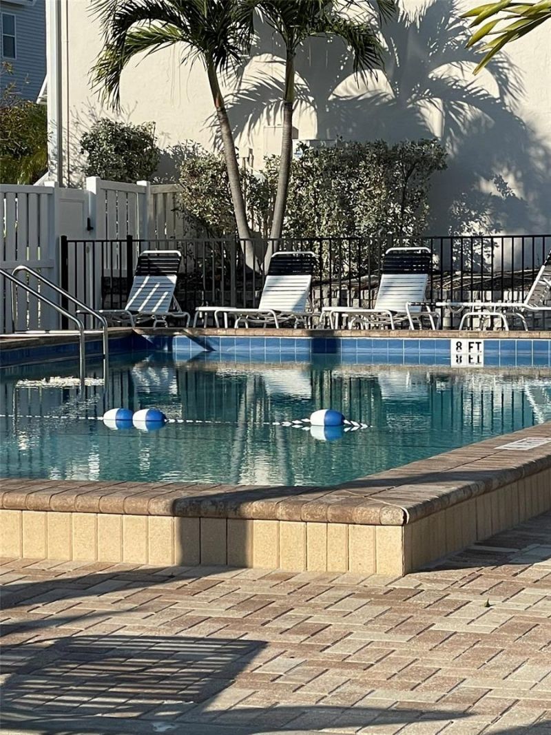 3701 East Bay Drive, Unit 5, Holmes Beach, FL 34217 Photo