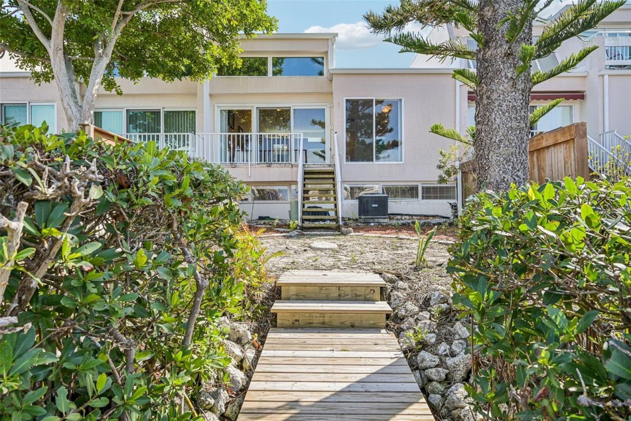 3701 East Bay Drive, Unit 5, Holmes Beach, FL 34217 Photo