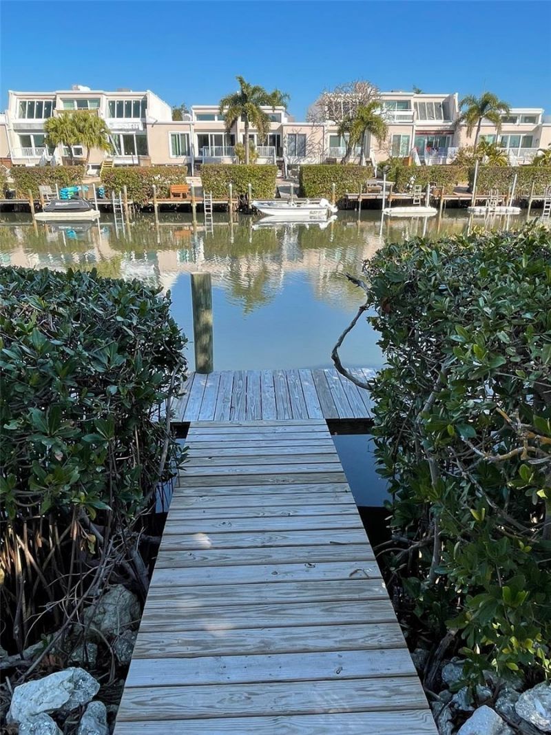 3701 East Bay Drive, Unit 5, Holmes Beach, FL 34217 Photo