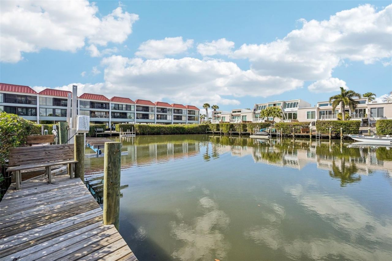 3701 East Bay Drive, Unit 5, Holmes Beach, FL 34217 Photo