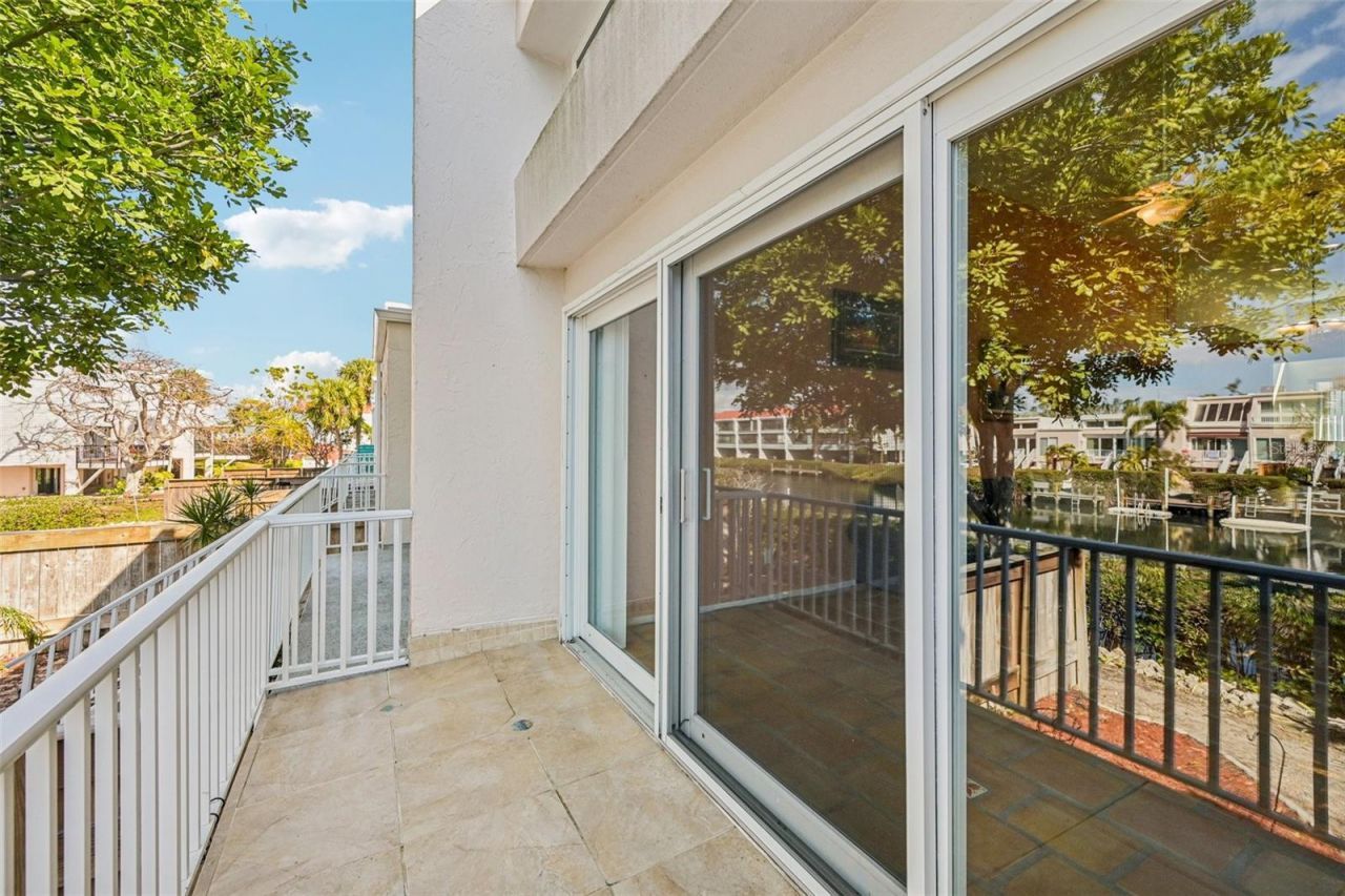 3701 East Bay Drive, Unit 5, Holmes Beach, FL 34217 Photo