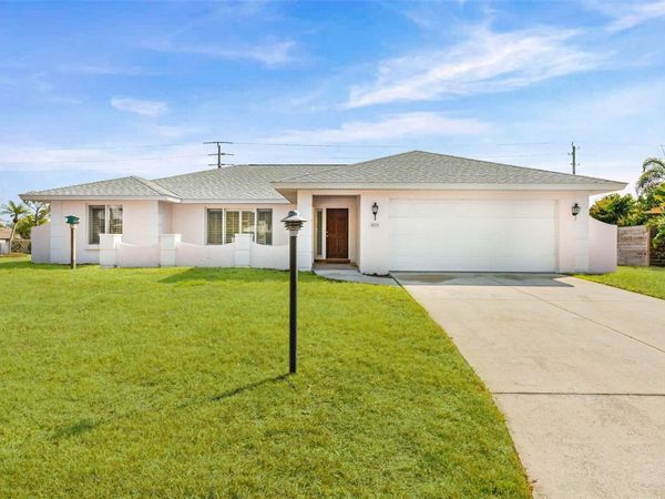 8219 TIMBER LAKE LANE, SARASOTA, FL 34243