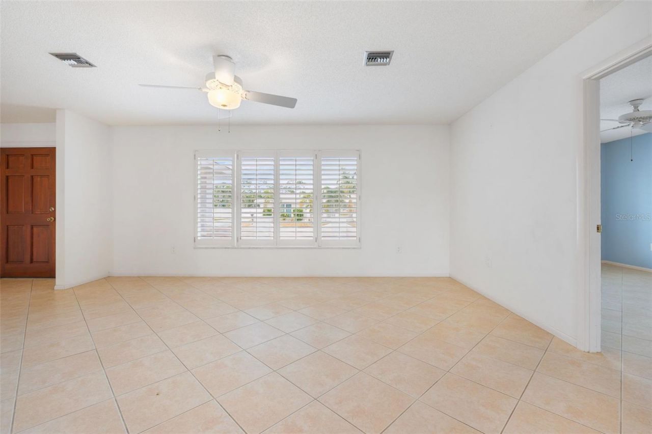 8219 Timber Lake Lane, Sarasota, FL 34243 Photo