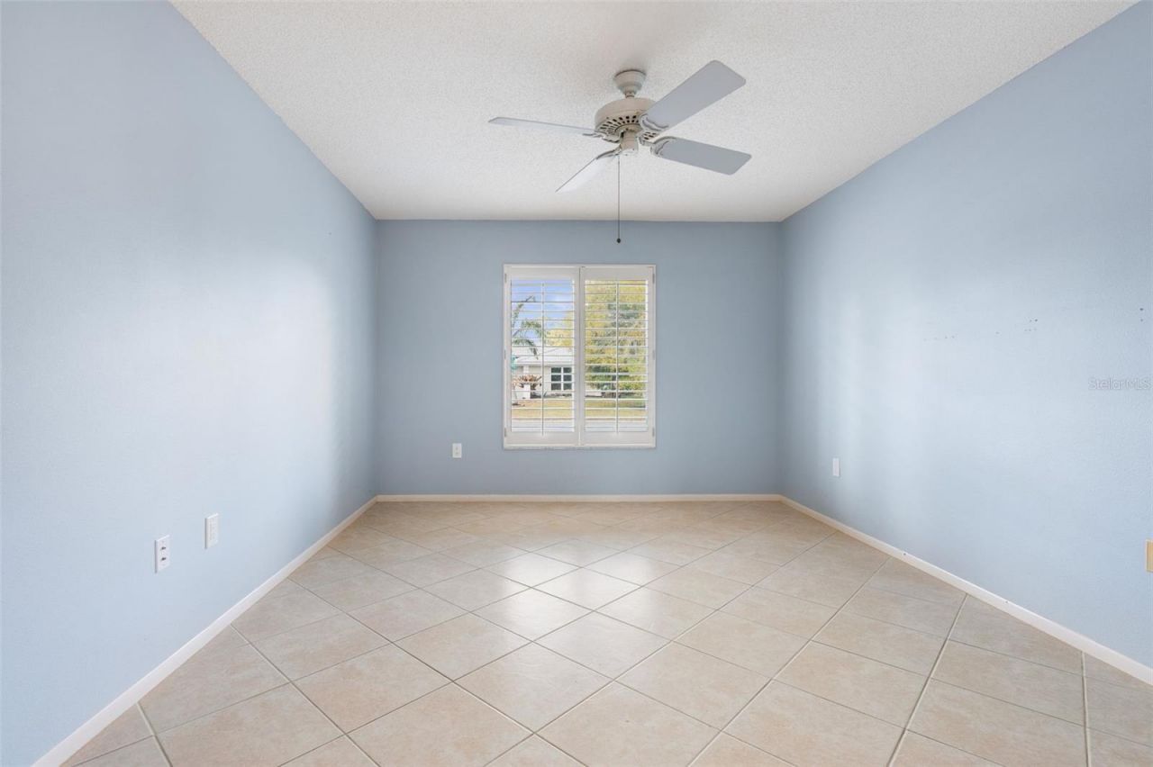 8219 Timber Lake Lane, Sarasota, FL 34243 Photo