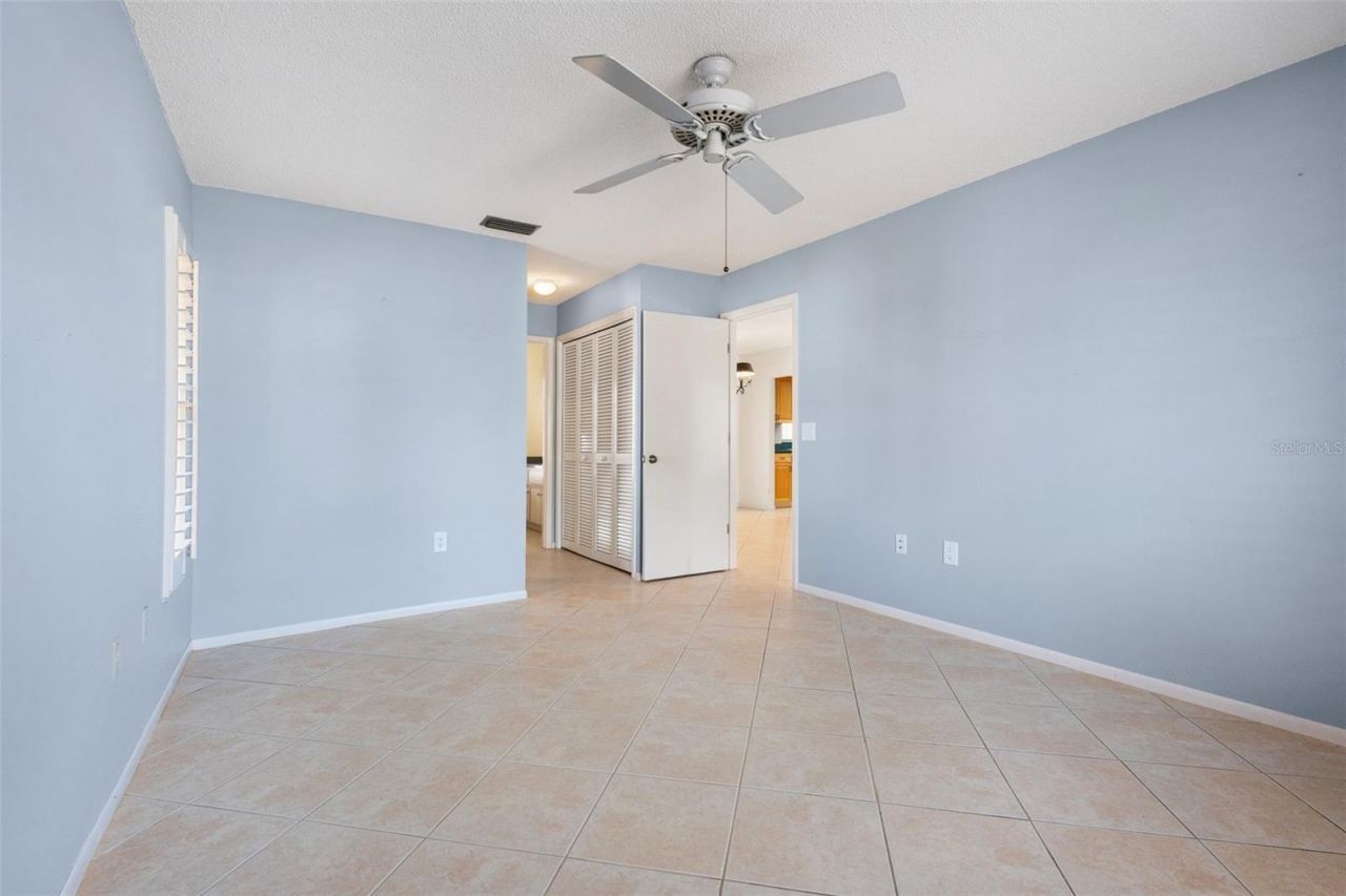 8219 Timber Lake Lane, Sarasota, FL 34243 Photo