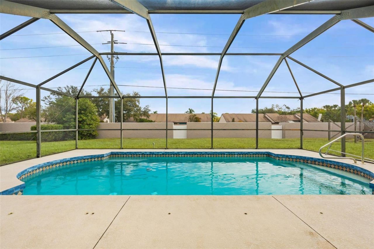 8219 Timber Lake Lane, Sarasota, FL 34243 Photo