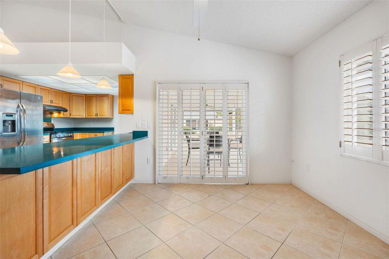 8219 Timber Lake Lane, Sarasota, FL 34243 Photo