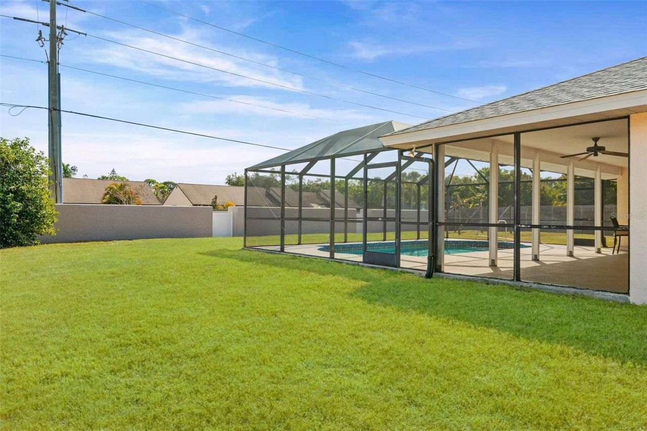 8219 Timber Lake Lane, Sarasota, FL 34243 Photo