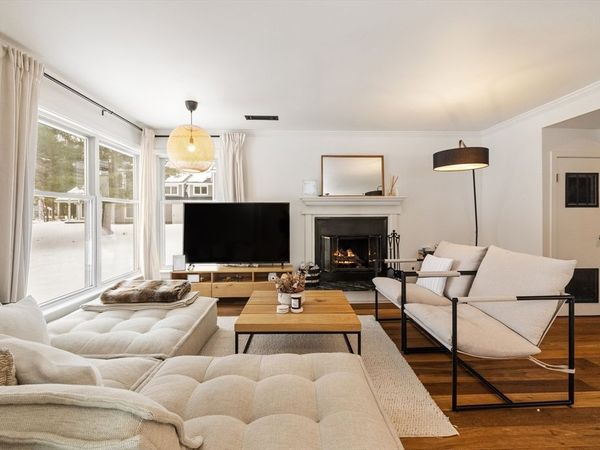 8 Blueberry Ct, Unit 8, Rockland, MA 02370