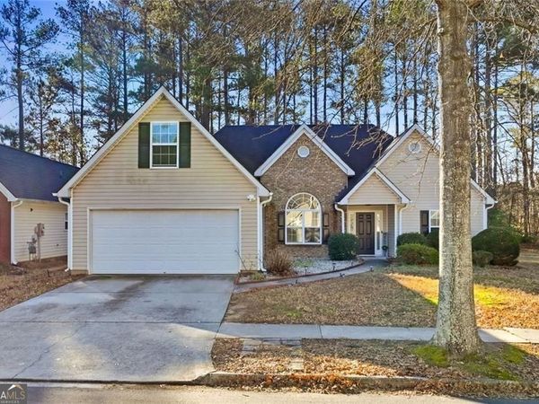 1394 Stephens Pond View, Loganville, GA 30052