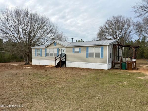 18276 Simmons Drive, Saucier, MS 39574
