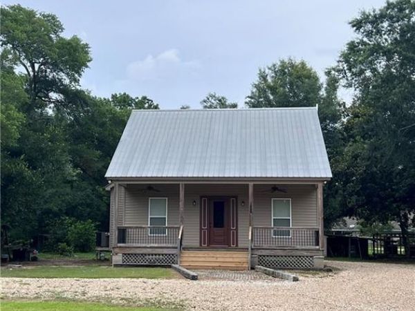 122 WAGER CEMETERY Road, Madisonville, LA 70447