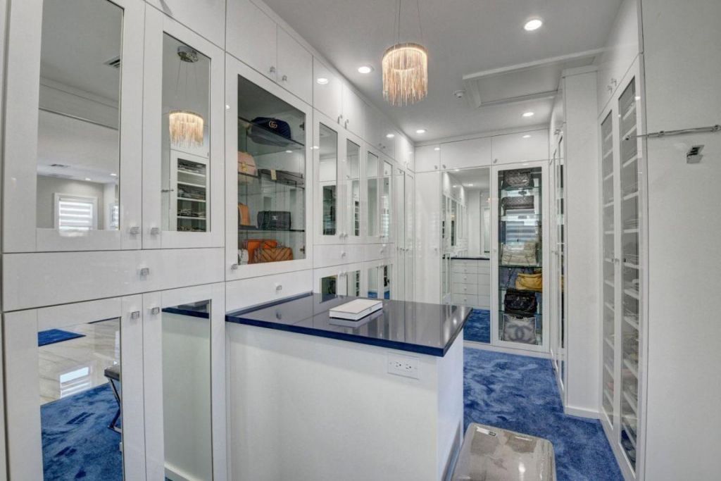 255 NE 3rd Court, Boca Raton, FL 33432 Photo