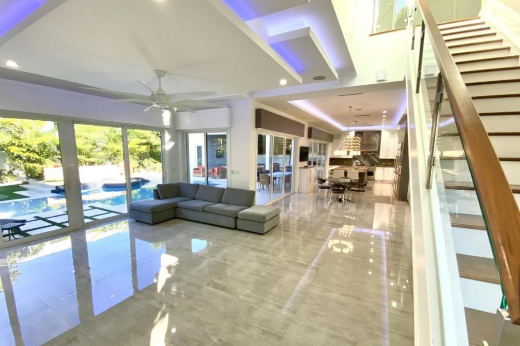 255 NE 3rd Court, Boca Raton, FL 33432 Photo