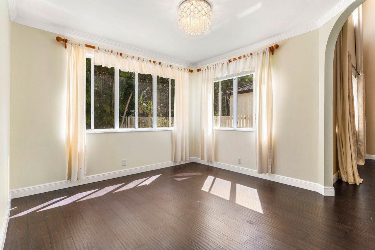 1325 Camellia Circle, Weston, FL 33326 Photo