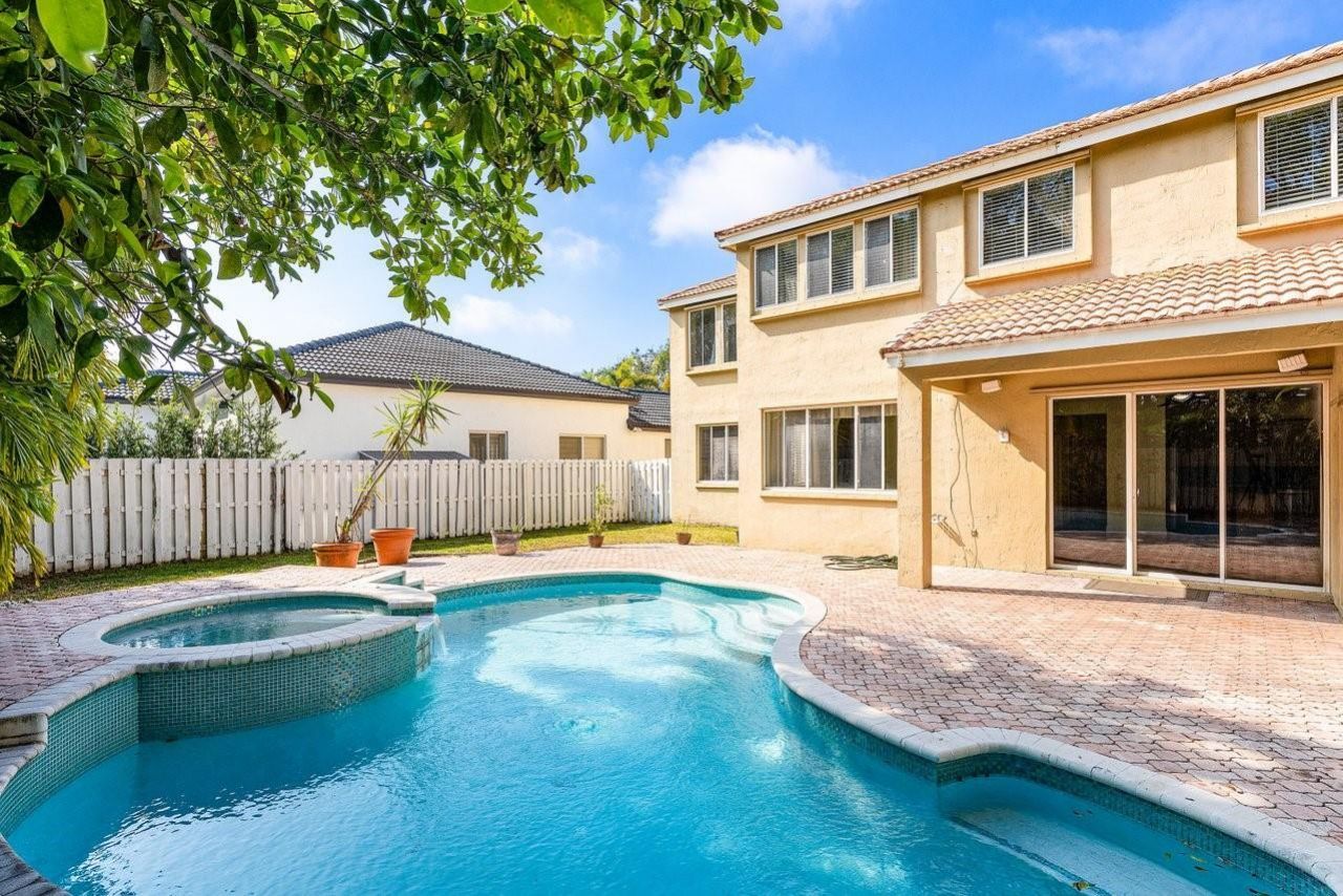 1325 Camellia Circle, Weston, FL 33326 Photo