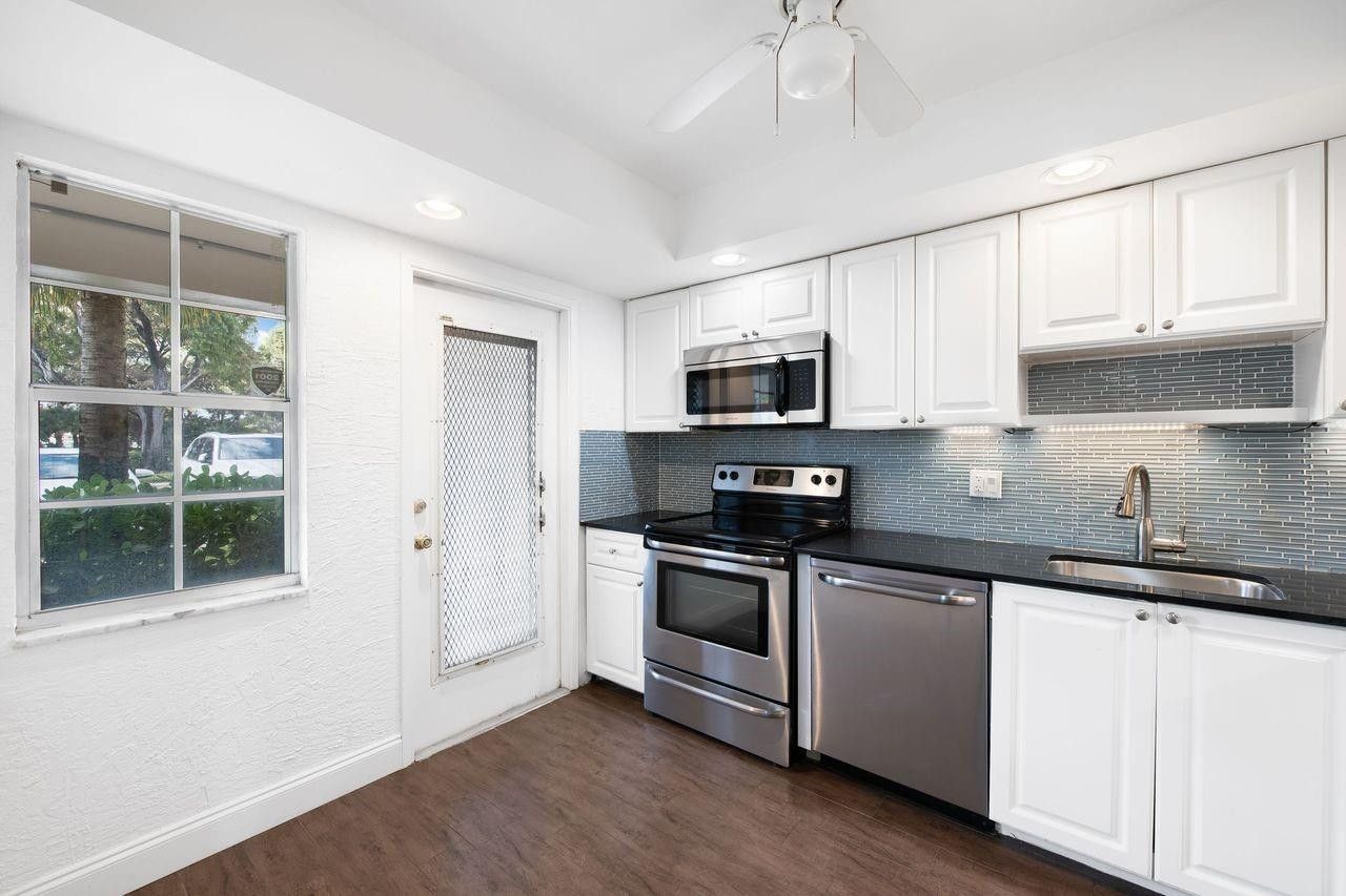 2851 S Palm Aire Drive, Unit 107, Pompano Beach, FL 33069 Photo