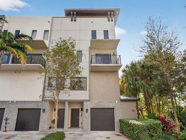 196 SE 4th Ter, Unit K-1, Pompano Beach, FL 33060
