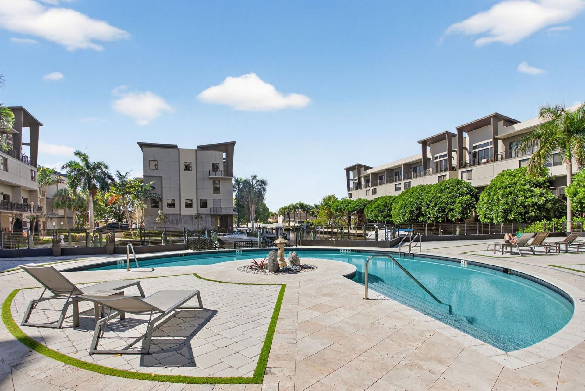 196 SE 4th Terrace, Unit K-1, Pompano Beach, FL 33060 Photo