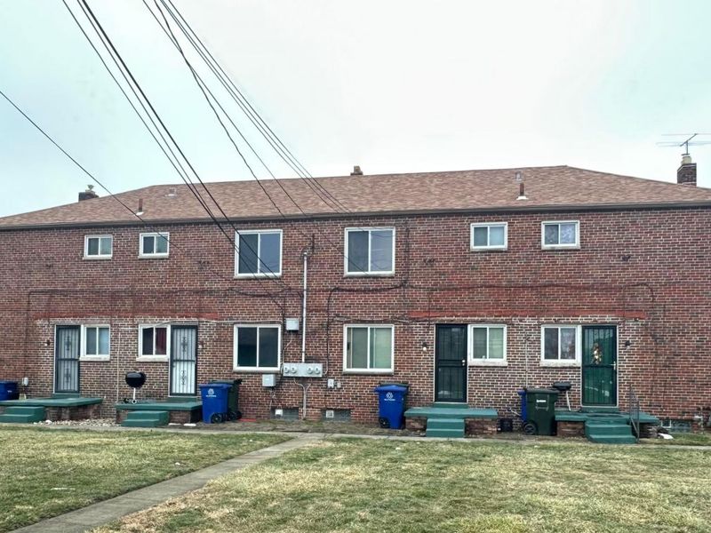 1212-1218 Wilson Avenue, Columbus, OH 43206 Photo 2