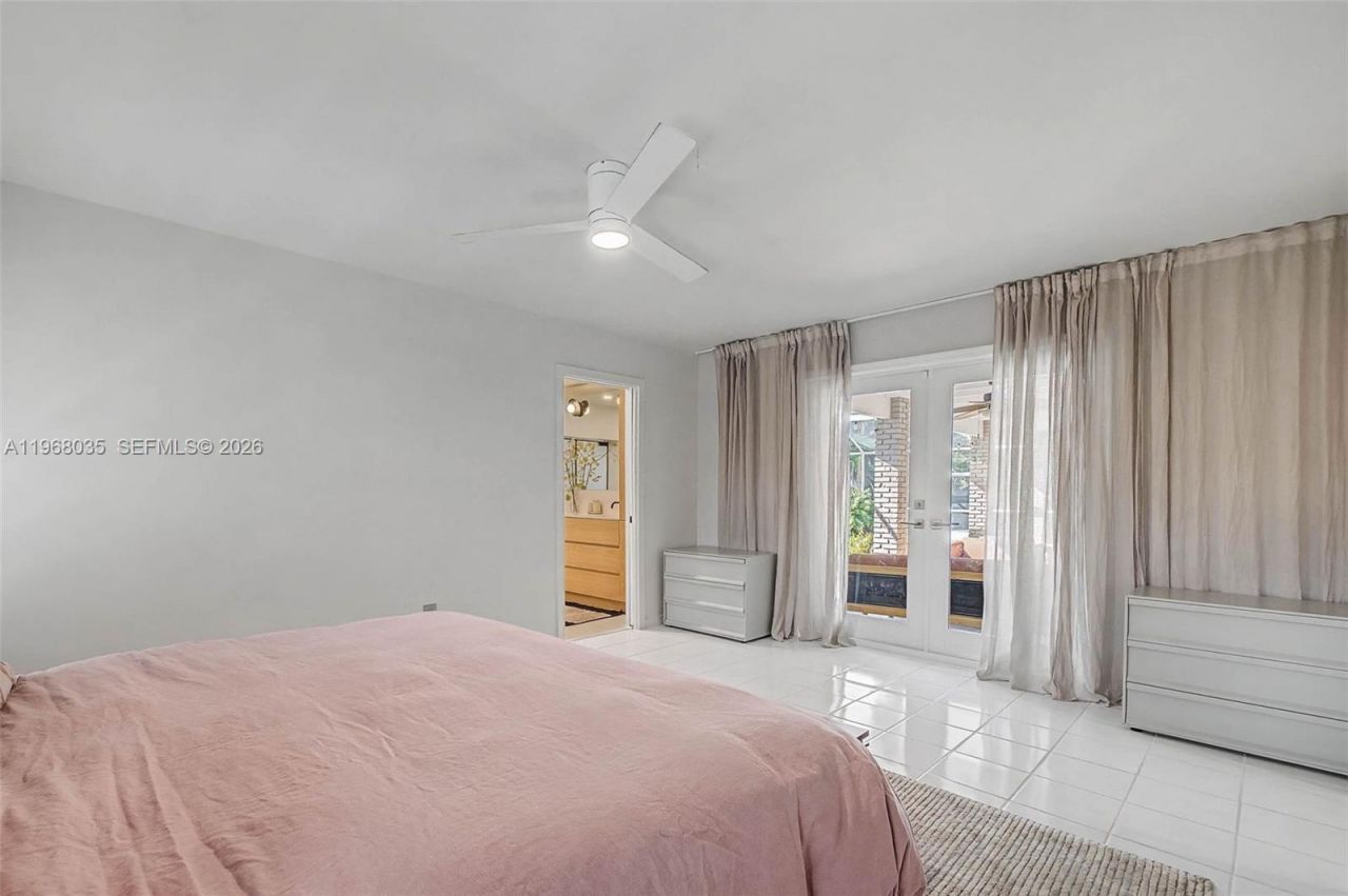 7940 SW 172nd Ter, Palmetto Bay, FL 33157 Photo