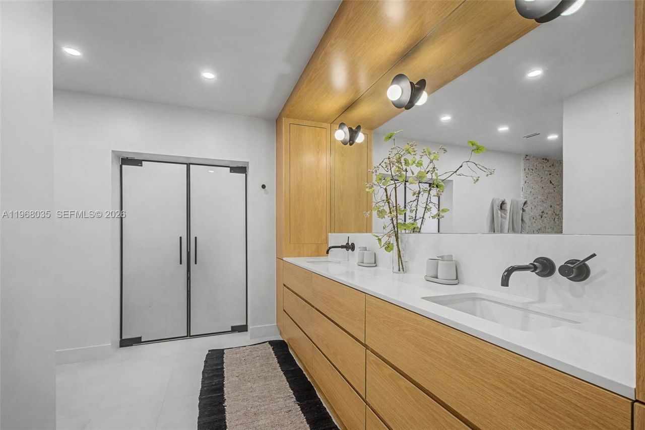 7940 SW 172nd Ter, Palmetto Bay, FL 33157 Photo