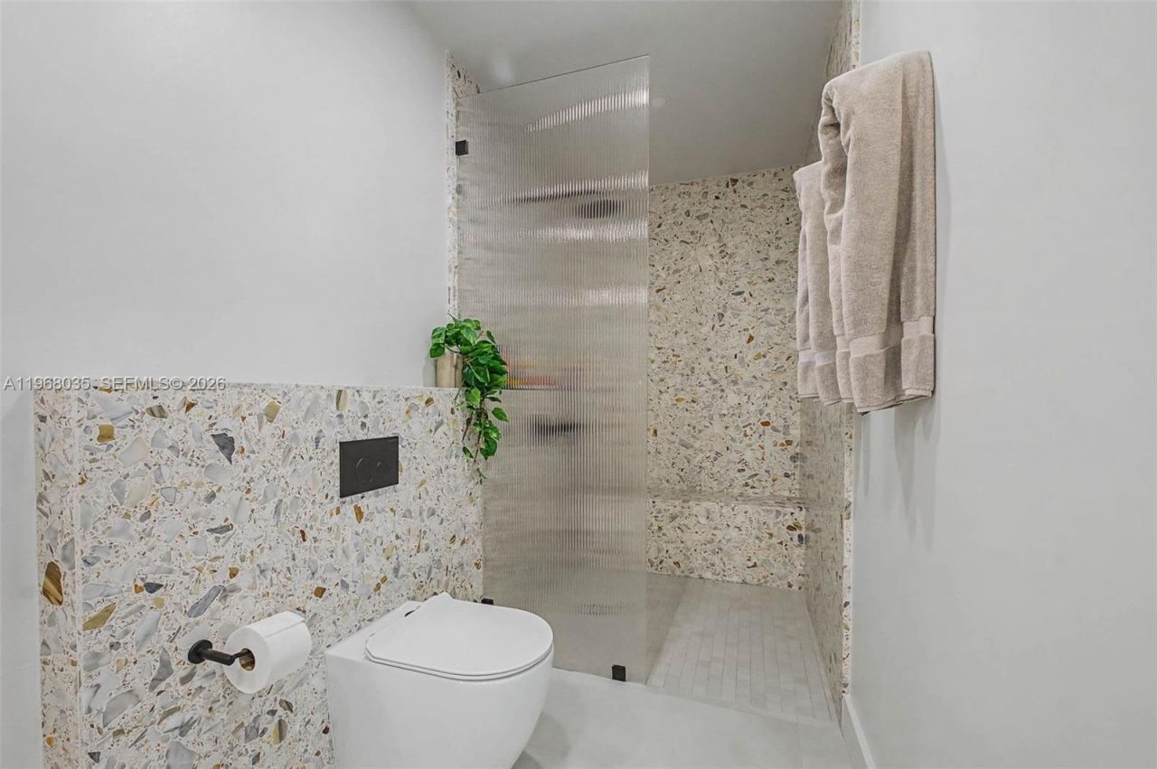 7940 SW 172nd Ter, Palmetto Bay, FL 33157 Photo