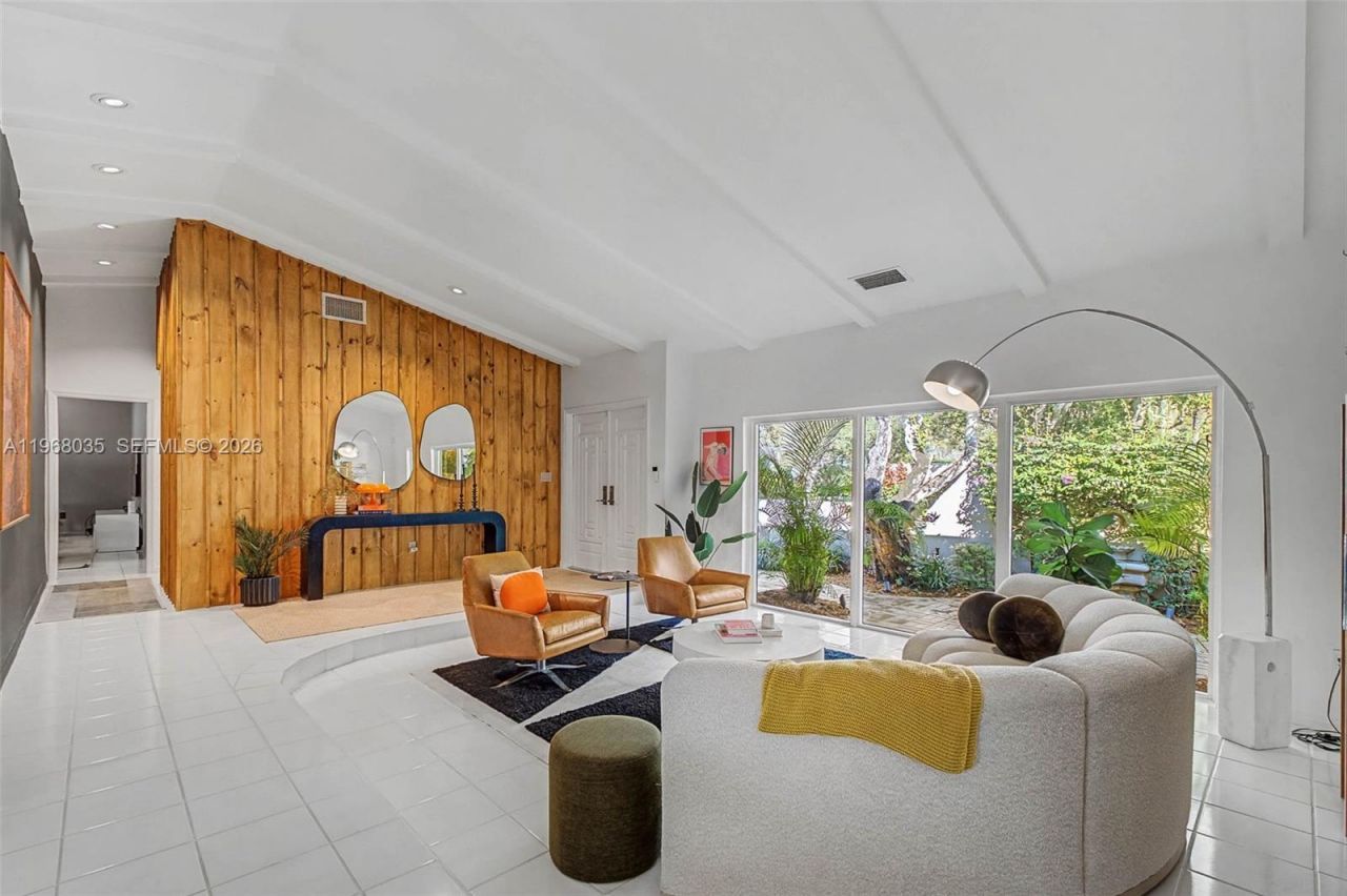 7940 SW 172nd Ter, Palmetto Bay, FL 33157 Photo