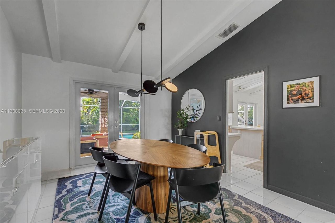 7940 SW 172nd Ter, Palmetto Bay, FL 33157 Photo