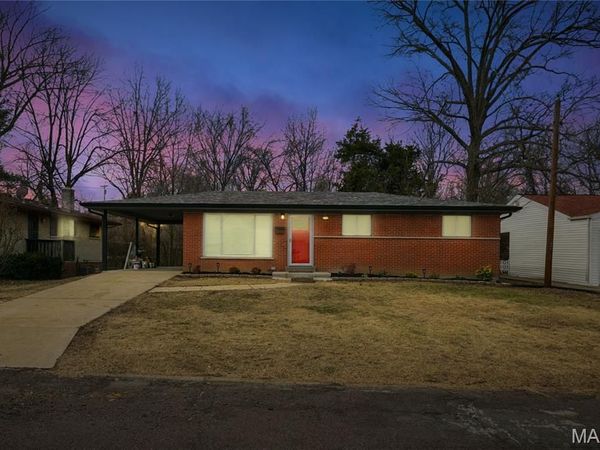 5533 Donbar Drive, St Louis, MO 63121