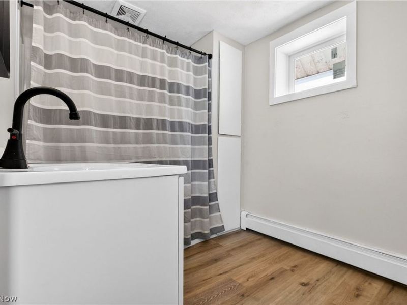 225 S Main Street, Spencer, OH 44275 Photo 20