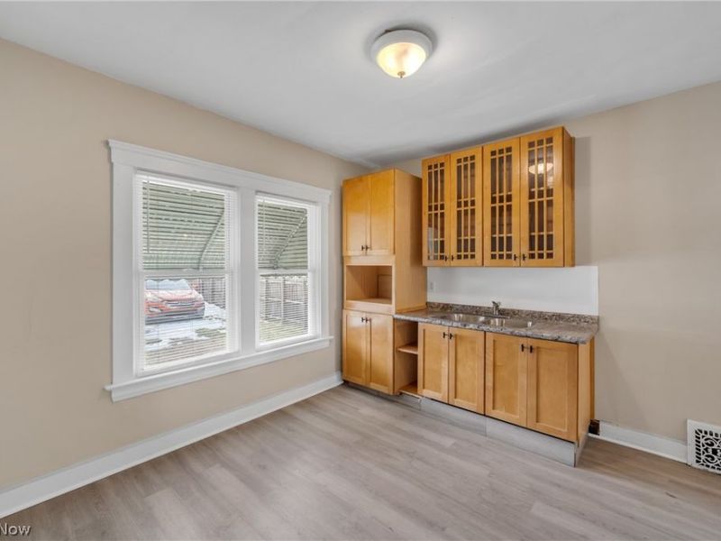 3011 Bradwell Avenue, Cleveland, OH 44109 Photo 8