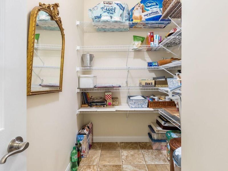 6798 Garden View Drive, Westerville, OH 43082 Photo 16