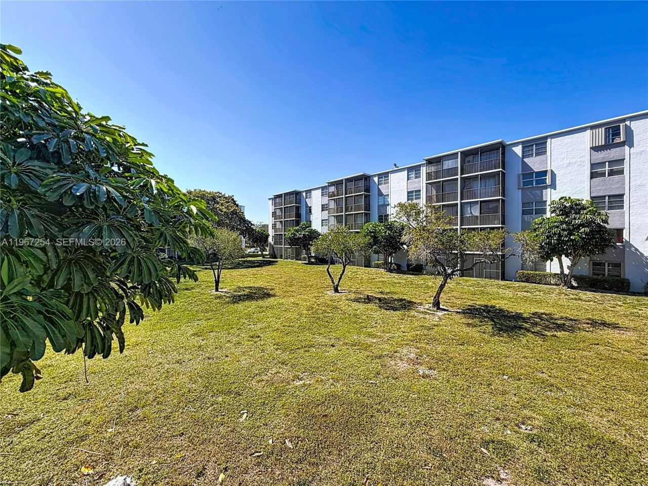 8740 N Sherman Cir, Unit 206, Miramar, FL 33025 Photo