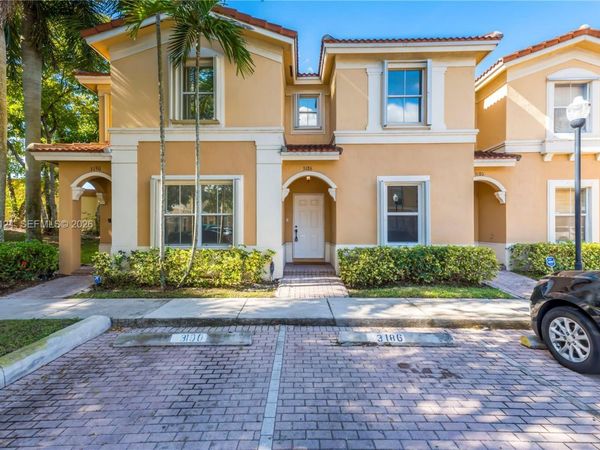 3186 SW 129th Ter, Unit 113, Miramar, FL 33027