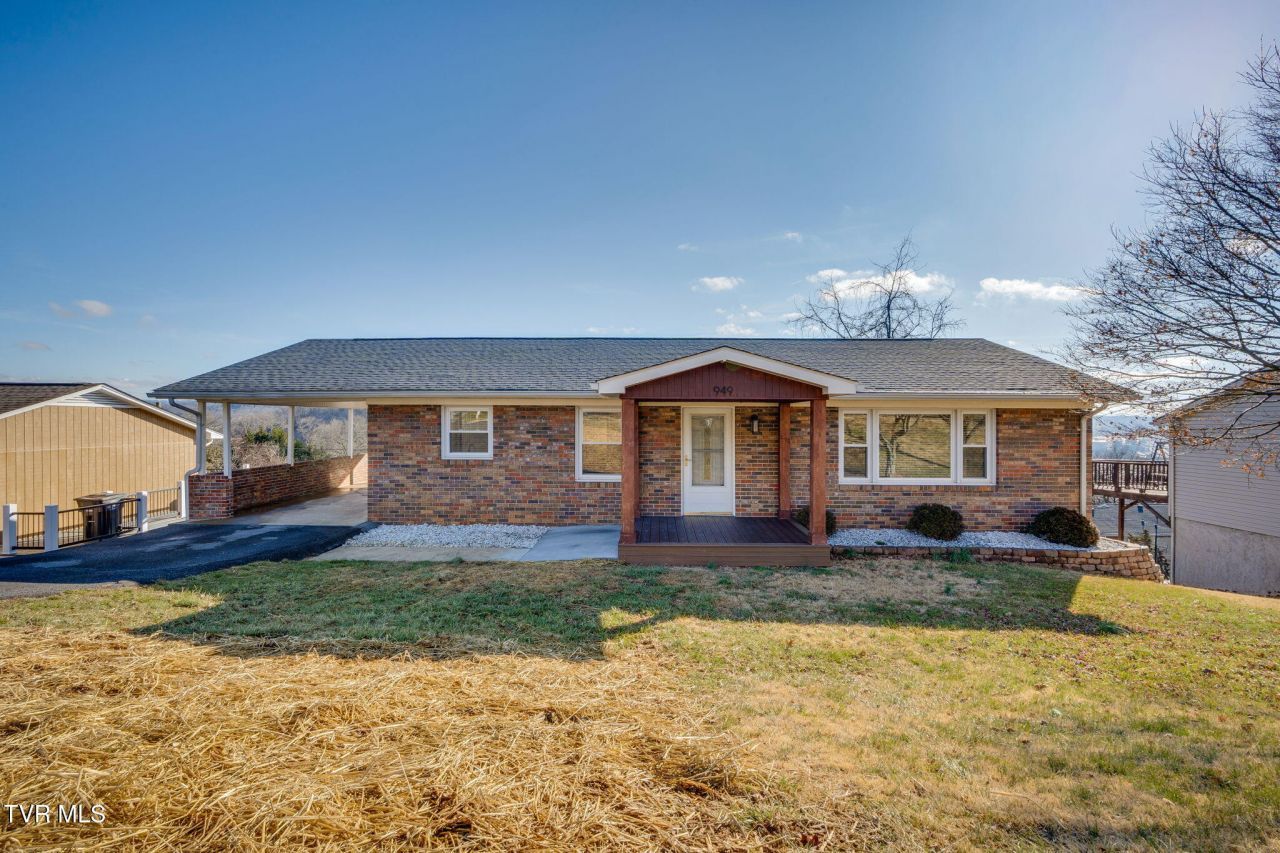 949 Karen Road, Kingsport, TN 37660 Main Photo