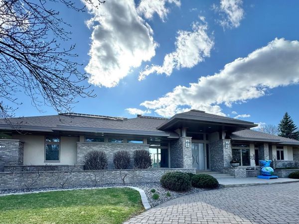 11465 Keystone Court, Minnetonka, MN 55305