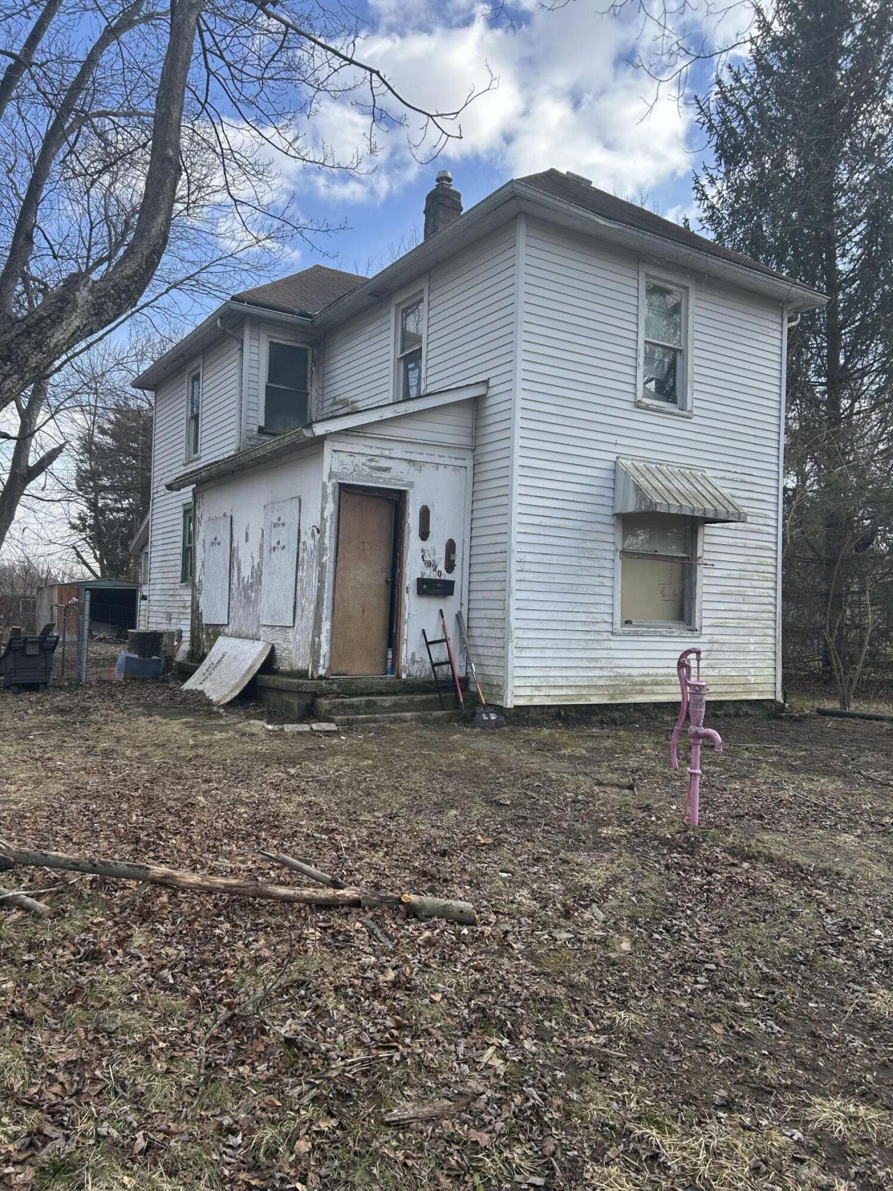 1920 Russell Avenue, Springfield, OH 45506 Main Photo