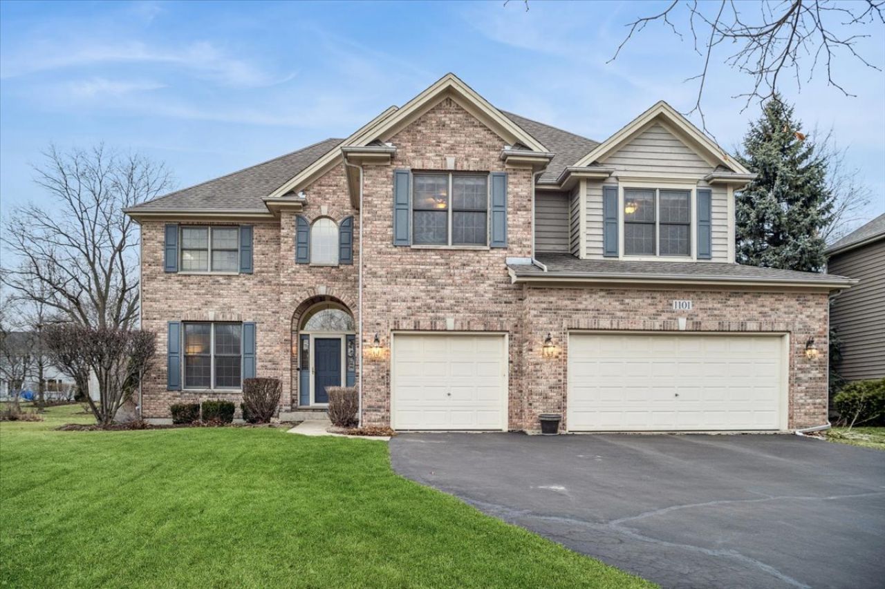 1101 King Edward Avenue, Saint Charles, IL 60174 Main Photo