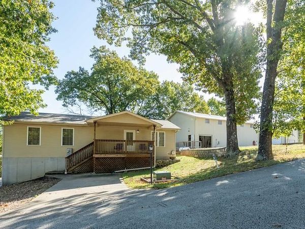 44 Stonemont Road , Blue Eye, MO 65611