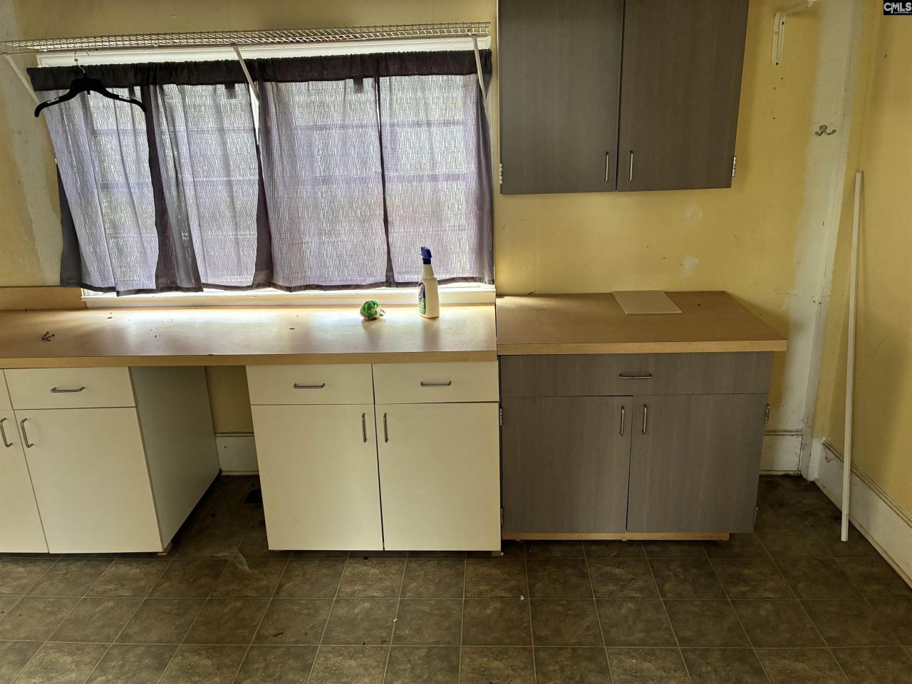 1907 Harrington Photo 11