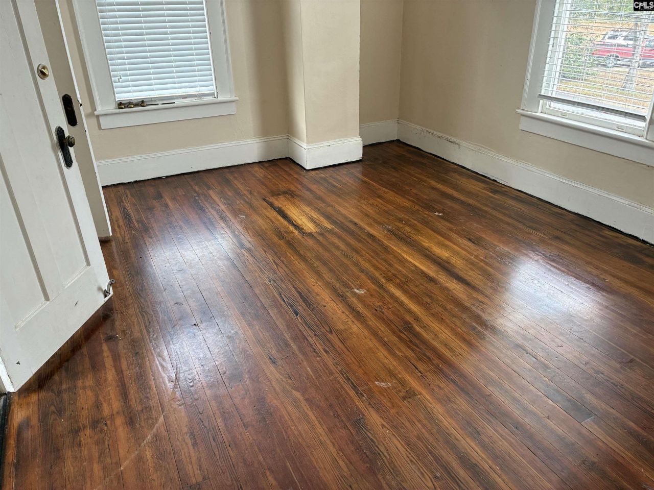 1907 Harrington Photo 8