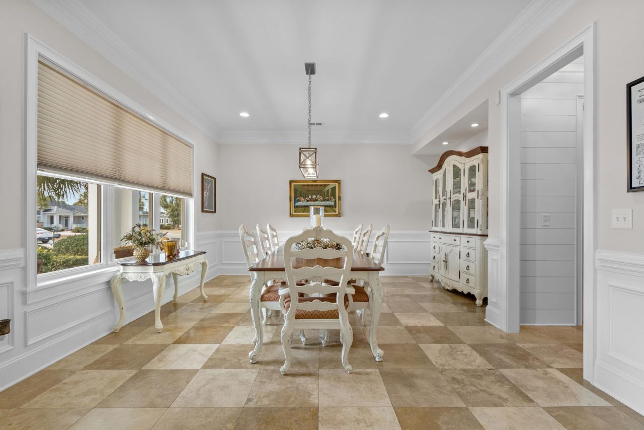 1080 Fiddlehead Way Photo 14