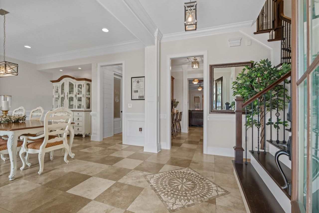 1080 Fiddlehead Way Photo 9