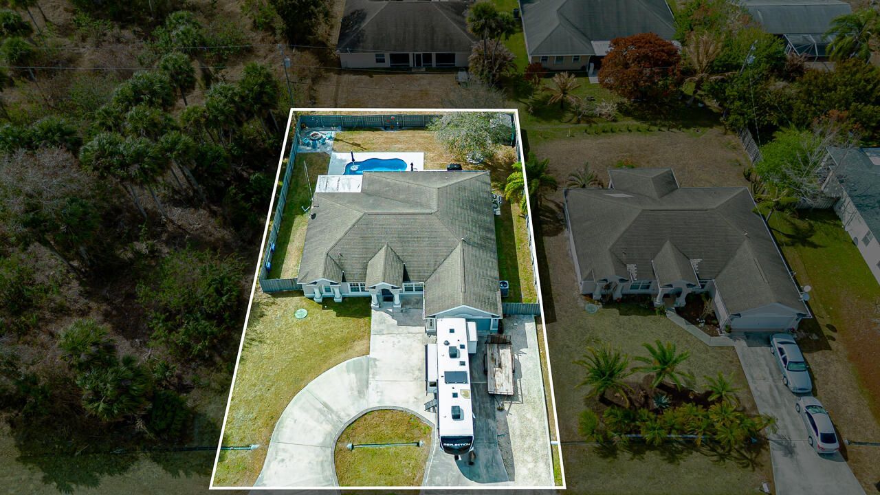 4582 SW Uleta Street, Port Saint Lucie, FL 34953 Photo