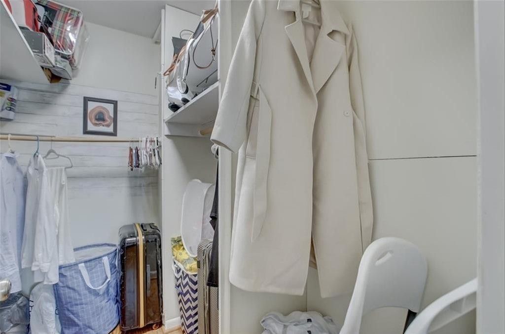 2990 NE 16th Ave, Unit 301, Oakland Park, FL 33334 Photo