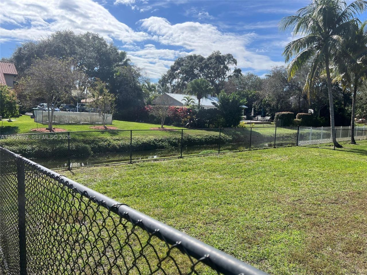 11520 NW 26th St, Plantation, FL 33323 Photo