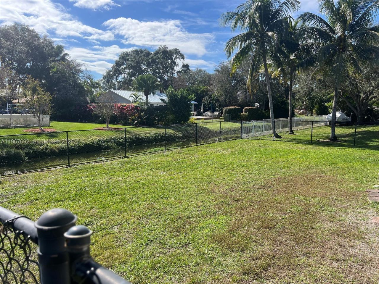 11520 NW 26th St, Plantation, FL 33323 Photo